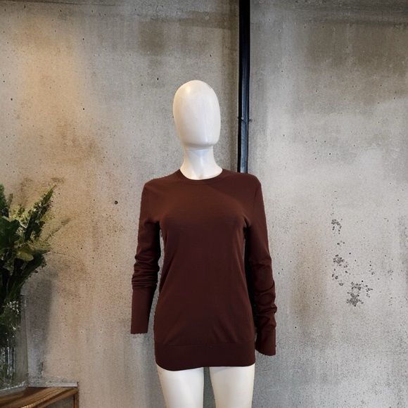 Chloe scalloped cuff wool sweater - Picture 2 of 3